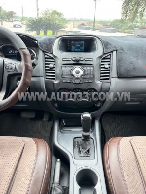 Xe Ford Ranger XLS 2.2L 4x2 AT 2016