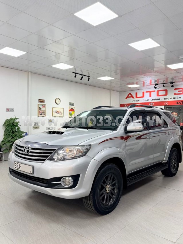Toyota Fortuner 2.5G