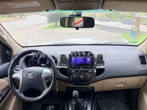 Xe Toyota Fortuner 2.5G 2014