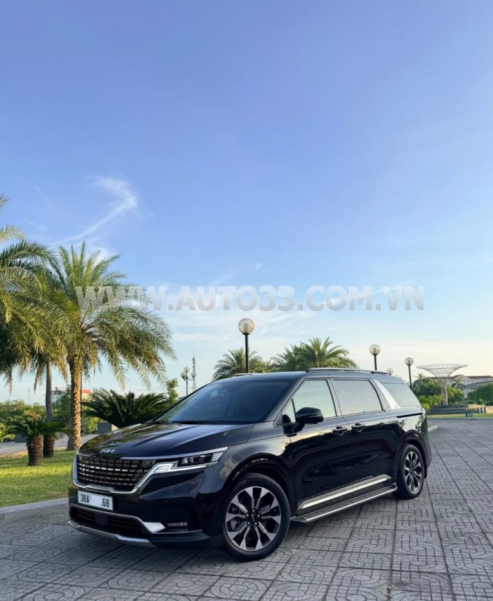Kia Carnival Signature 2.2D