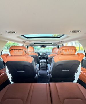 Xe Kia Carnival Signature 2.2D 2023