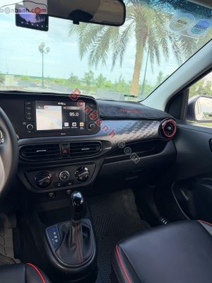 Xe Hyundai i10 1.2 AT 2021