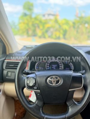 Xe Toyota Camry 2.0E 2012