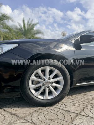 Xe Toyota Camry 2.0E 2012