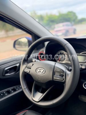 Xe Hyundai i10 1.2 AT 2023