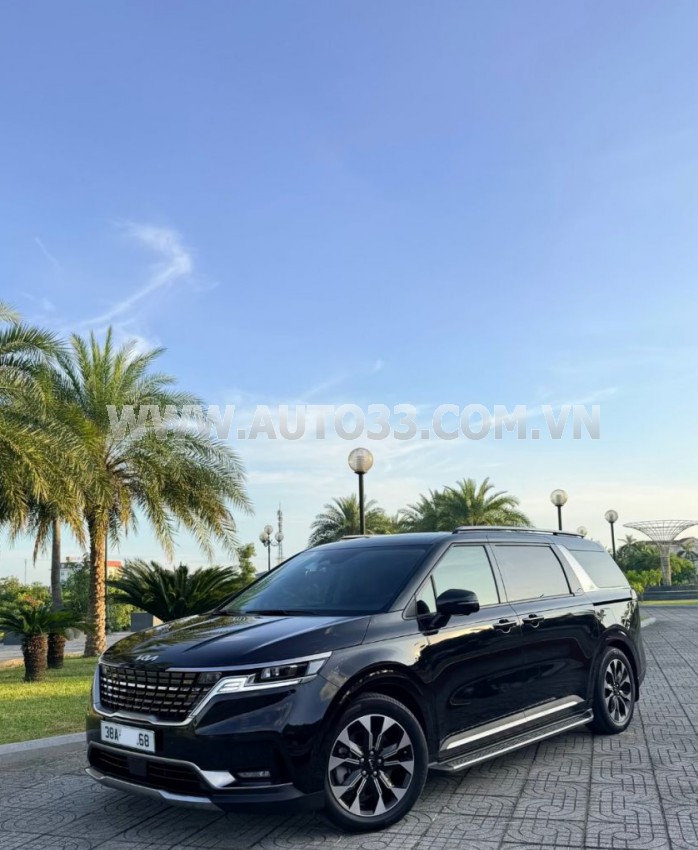 Kia Carnival Signature 2.2D