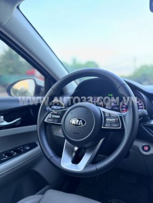 Xe Kia Cerato 1.6 AT Deluxe 2020