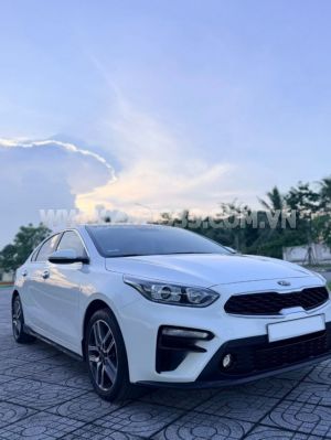 Xe Kia Cerato 1.6 AT Deluxe 2020